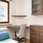 Apartment Krasinskiego Deluxe By Bookinghost