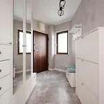 Apartment Krasinskiego Deluxe By Bookinghost Warschau